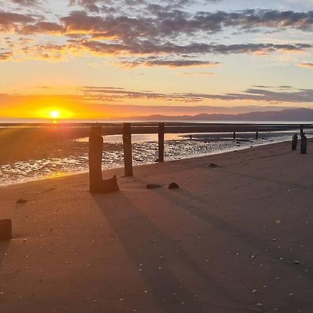 Beachfront Escape Collingwood Dış mekan fotoğraf